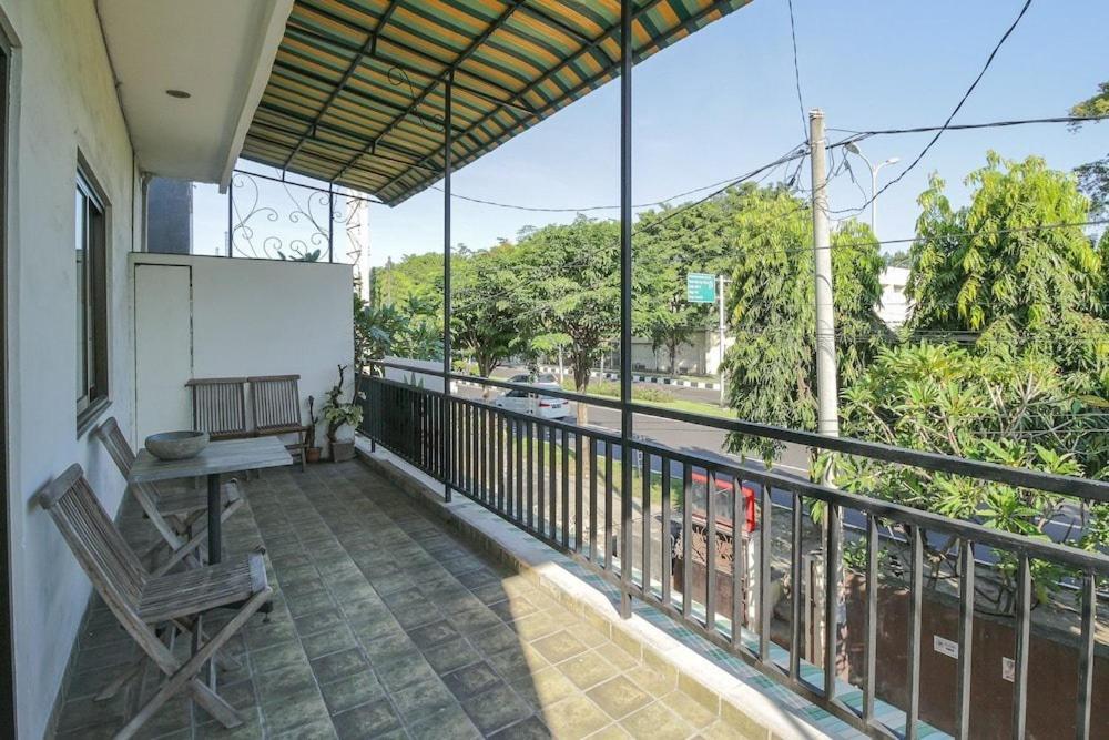 Tuban Torres Accommodation كوتا المظهر الخارجي الصورة