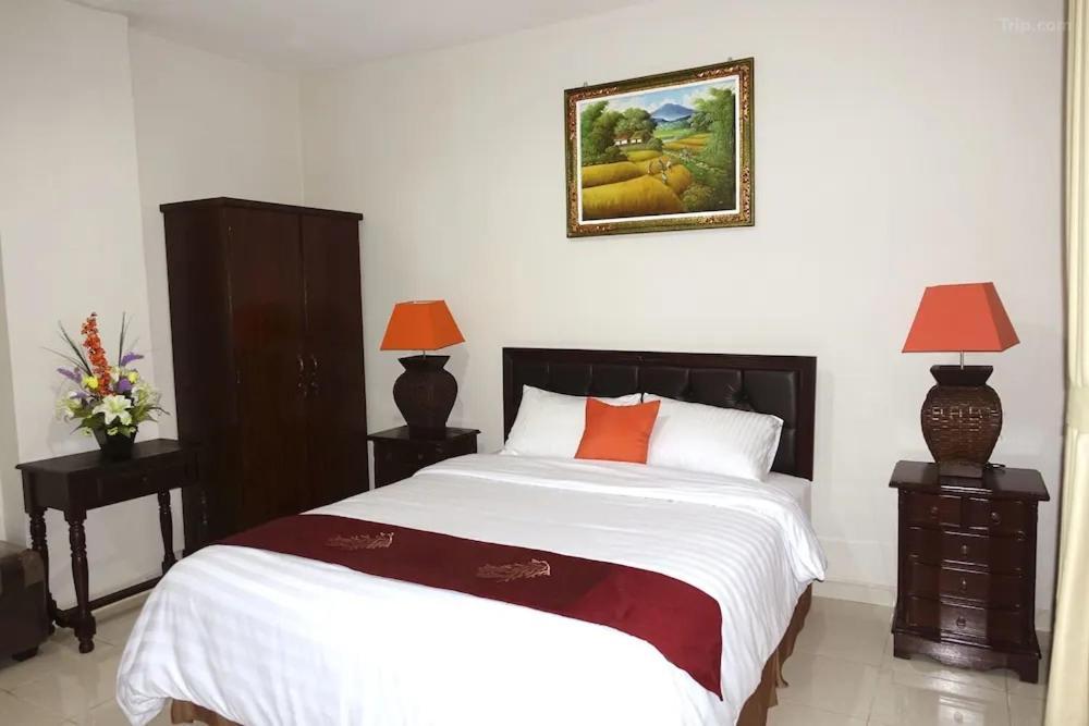 Tuban Torres Accommodation كوتا المظهر الخارجي الصورة